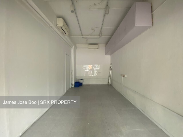 Cheap HDB half shop, avail soon, suit service trades (D20), Shop House #519136341